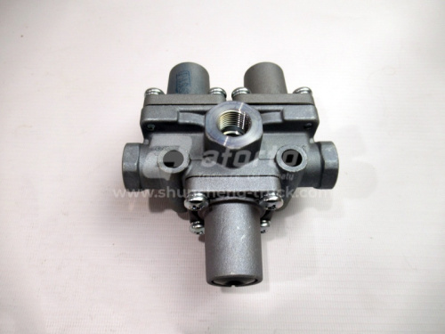 Клапан 3-х контурный защитный КАМАЗ, УРАЛ (100.3515210)