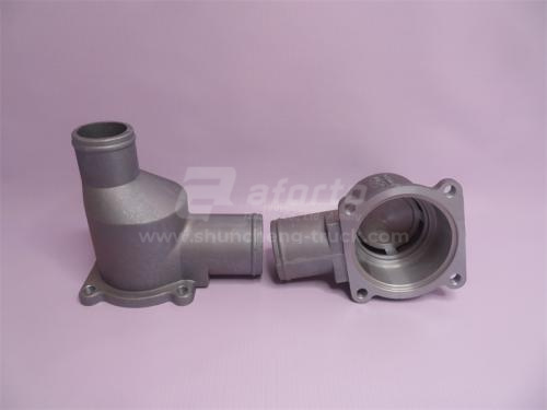 Корпус термостата нижний HOWO WD615/D10 (оригинал)