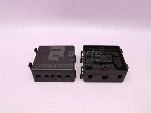 Блок предохранителей 5-ти полосный SHAANXI (оригинал)