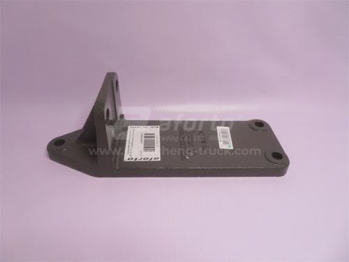 Кронштейн подушки двигателя HOWO A7 задней правый (оригинал)