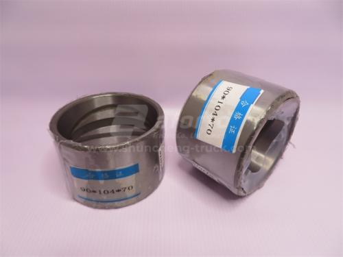 Втулка пальца ковша верхняя LIUGONG ZL50C 90*104*70