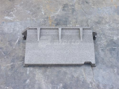 Пластина ящик с инструментами передного HOWO TX (оригинал)