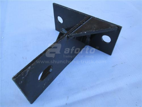 Кронштейн радиатора левый CAMC