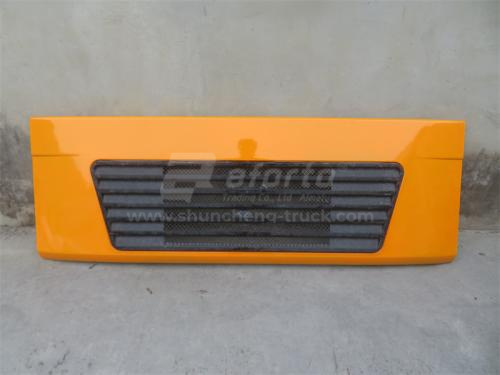 Капот SHAANXI F2000 с решёткой желтый