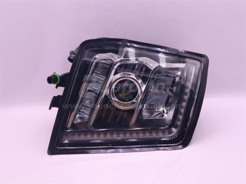 Фара SHAANXI X3000 тягач LED правая XY