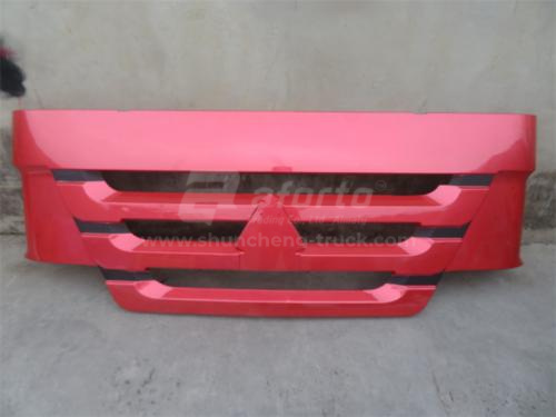 Капот HOWO 2010 с решёткой красный 20.9KG
