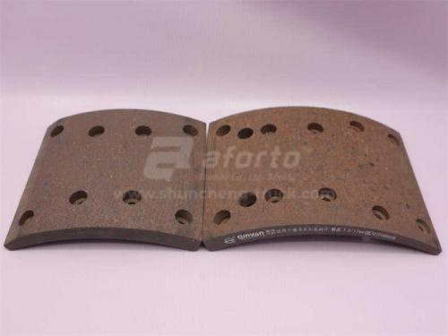 Накладка колодки тормозной SHAANXI F2000 передней (8/10 отв.) QINYAN