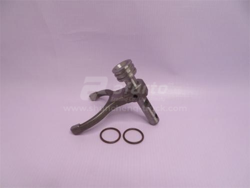 Вилка коробки отбора мощности (для КПП HW) HW70 с валом