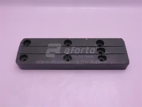 Пластина балансира направляющая HOWO 70T