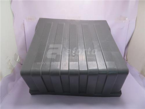 Крышка аккамулятор HOWO