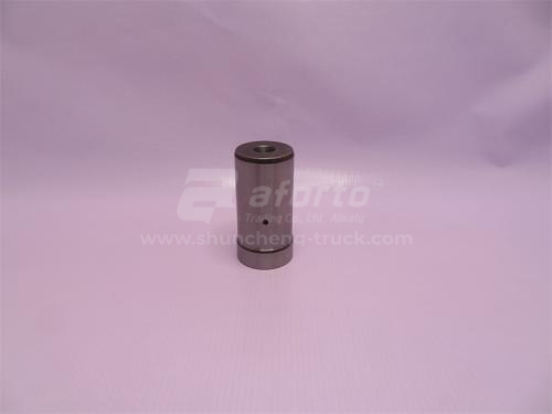 Вал КПП SINOTRUK заднего хода правый