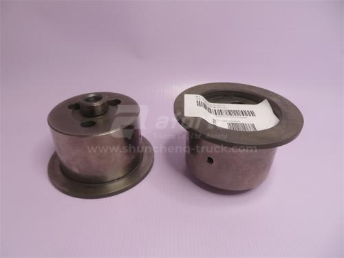 Вал шестерни промежуточной газораспределительного механизма D12 (оригинал)