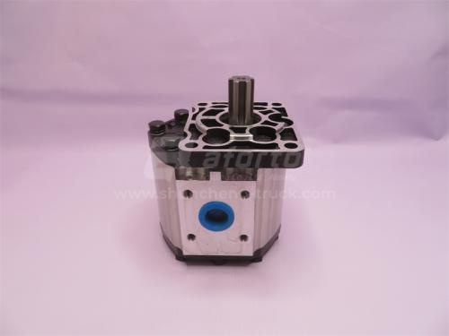 Гидронасос подъёма кузова HOWO 68C правого вращения (выход сбоку)