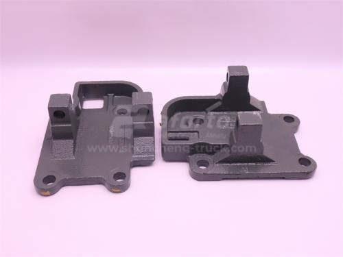 Кронштейн тяги реактивной HOWO заднего моста левый