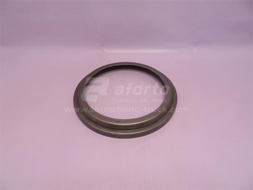 Диск маслоотражательный бортового редуктора STEYR