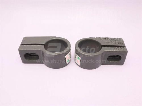 Зажим трубы крепления КПП SINOTRUK 40mm (оригинал)