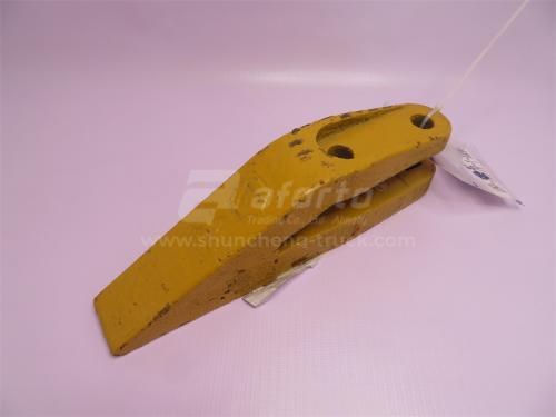 Зуб ковша средний XCMG ZL50G старая модель (оригинал)