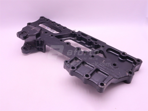 Кронштейн передней рессоры правый SHAANXI X3000