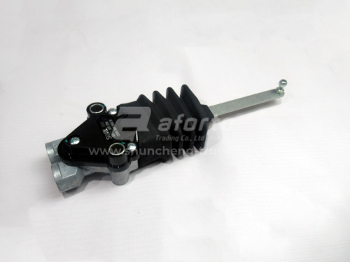 Пневморегулятор уровня пола кабины DAF, VOLVO, MAN 4640070020