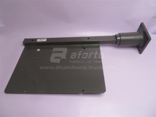 Кронштейн заднего фонаря левого HOWO (оригинал)