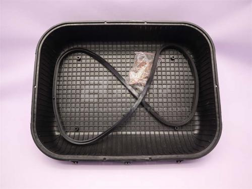 Крышка картриджа пылеуловителя воздушного фильтра нижняя пласстмассовая SHAANXI M3000