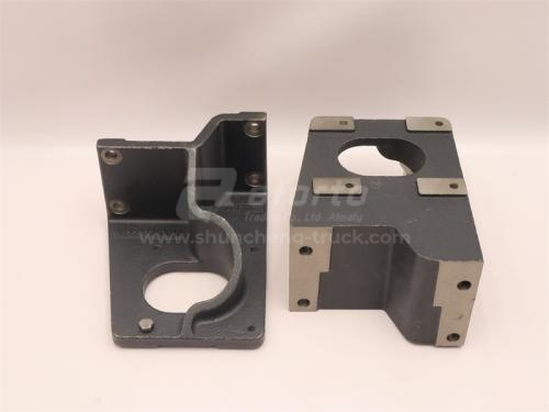Кронштейн цилиндра сцепления рабочий SINOTRUK HW19712(оригинал)