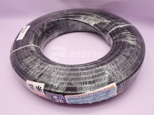 Трубка воздушная пластмассовая D = 16мм 50м