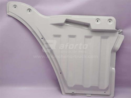 Накладка дверная SHAANXI X3000/X5000 внутренняя белый левая