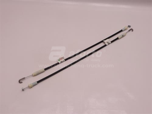 Трос замка ящика инструментального HOWO TX левого (оригинал)