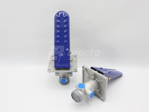 Цилиндр тормозной главный XCMG ZL50G/LW300F с педалью газа