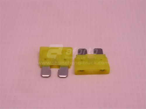 Предохранитель 20A SHAANXI X6000 (оригинал)