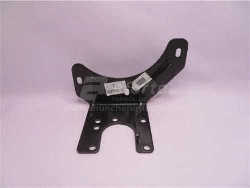 Кронштейн бампера SHAANXI M3000 левый