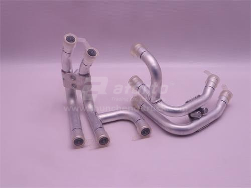 Трубка кондиционера WP13 SHAANXI X3000/X5000 (оригинал)