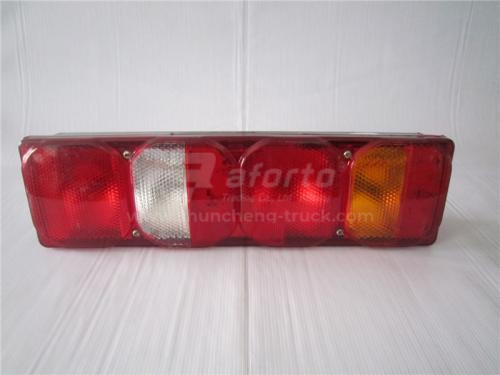 Фонарь задний HOWO A7/SITRAK C7H/TX/T5G левая