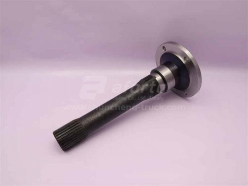 Вал среднего моста SHAANXI TGX проходной (4 отв.26 шлицов)