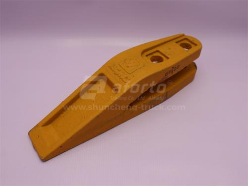 Зуб ковша средний XCMG LW500F/LW500K/LINGONG LG953 новая модель