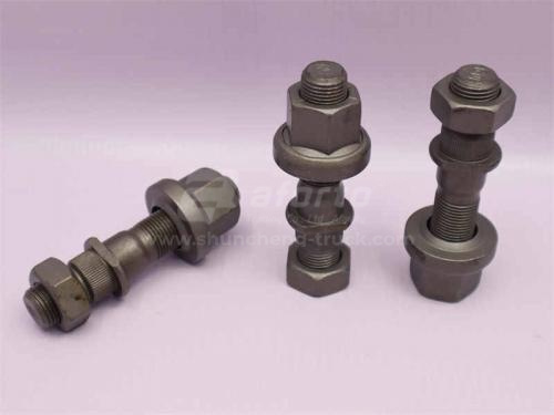 Шпилька колеса 18/20*18/20*100 BJ130 заднего левая