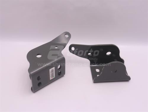 Кронштейн торсиона кабины HOWO TX  правый (оригинал)