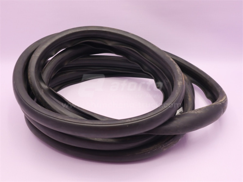 Резинка уполотнительная лобового стекла SHAANXI F2000/X3000/X5000