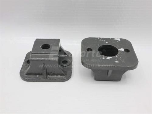 Кронштейн КПП SINOTRUK