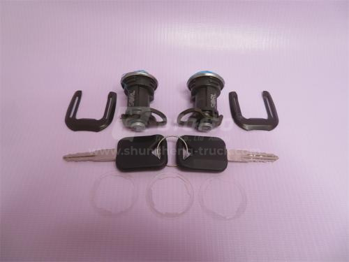 Личинка замка двери HOWO левый + правой SORL