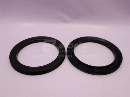 Сальник ступицы задней Автобус YUTONG ZK6852HG 103.7*136.8*11.2