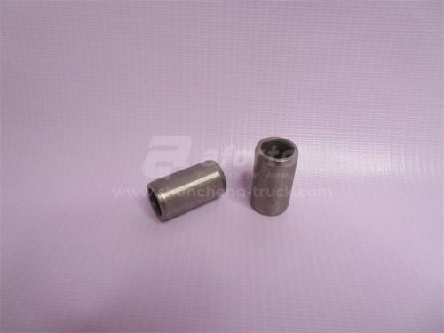 Втулка направляющая площадки синхронизации КПП SINOTRUK 18*33 (оригинал)