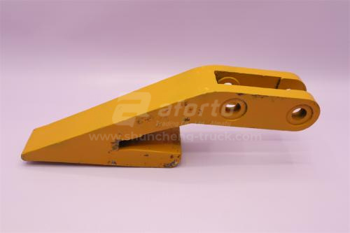 Зуб ковша боковой XCMG ZL50G старая модель (хорошее качество)