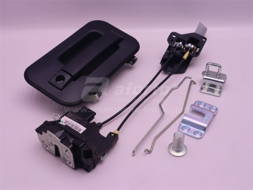 Замок двери HOWO V7 в сборе левый + правой