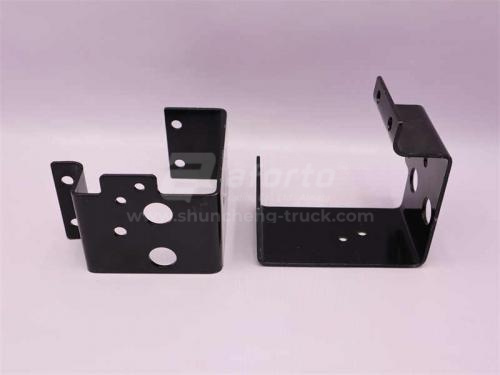 Кронштейн троса КПП HW 21712 (оригинал)