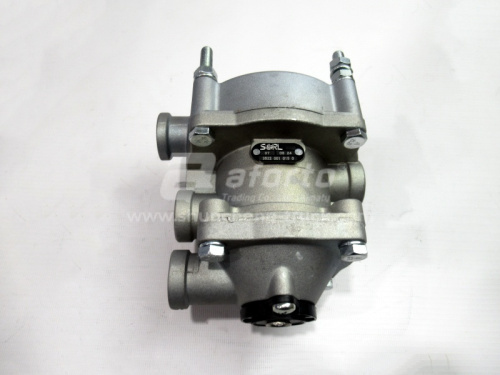 Кран управления тормозами прицепа КАМАЗ (100.3522010)