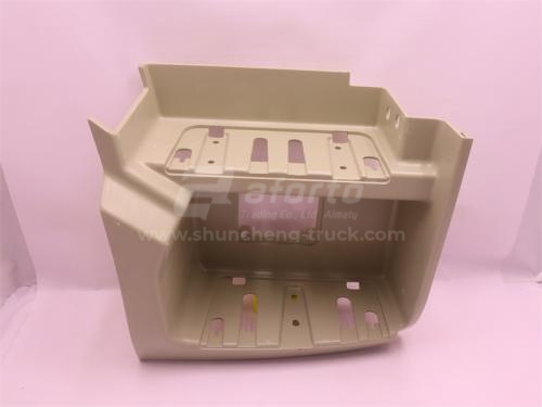 Щиток подножки SHAANXI X6000 правая (оригинал)