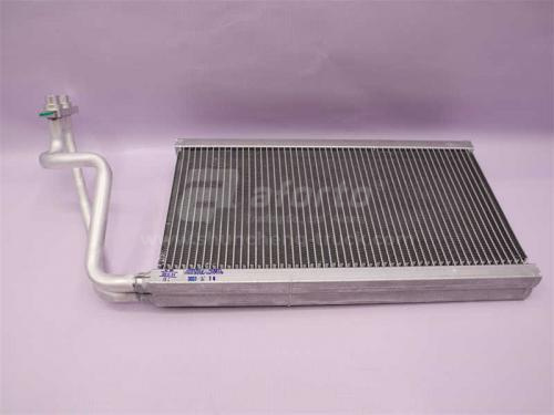 Радиатор кондиционера SHAANXI X3000 (оригинал)