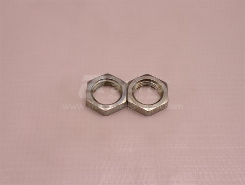 Гайка 18*1.5 HOWO TX (оригинал)